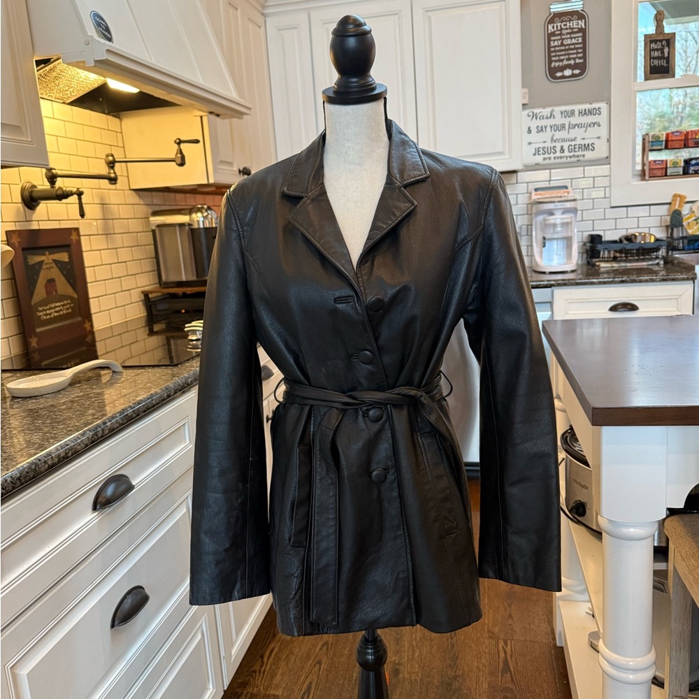 BC INTERNATIONAL WEAR - Black Leather Women's Trench Coat - Size Medium